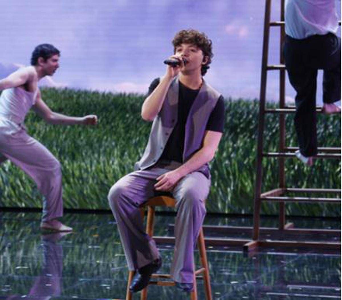 Amici 2025, chi è il vincitore Lorenzo Salvetti: da X Factor al trionfo - 
