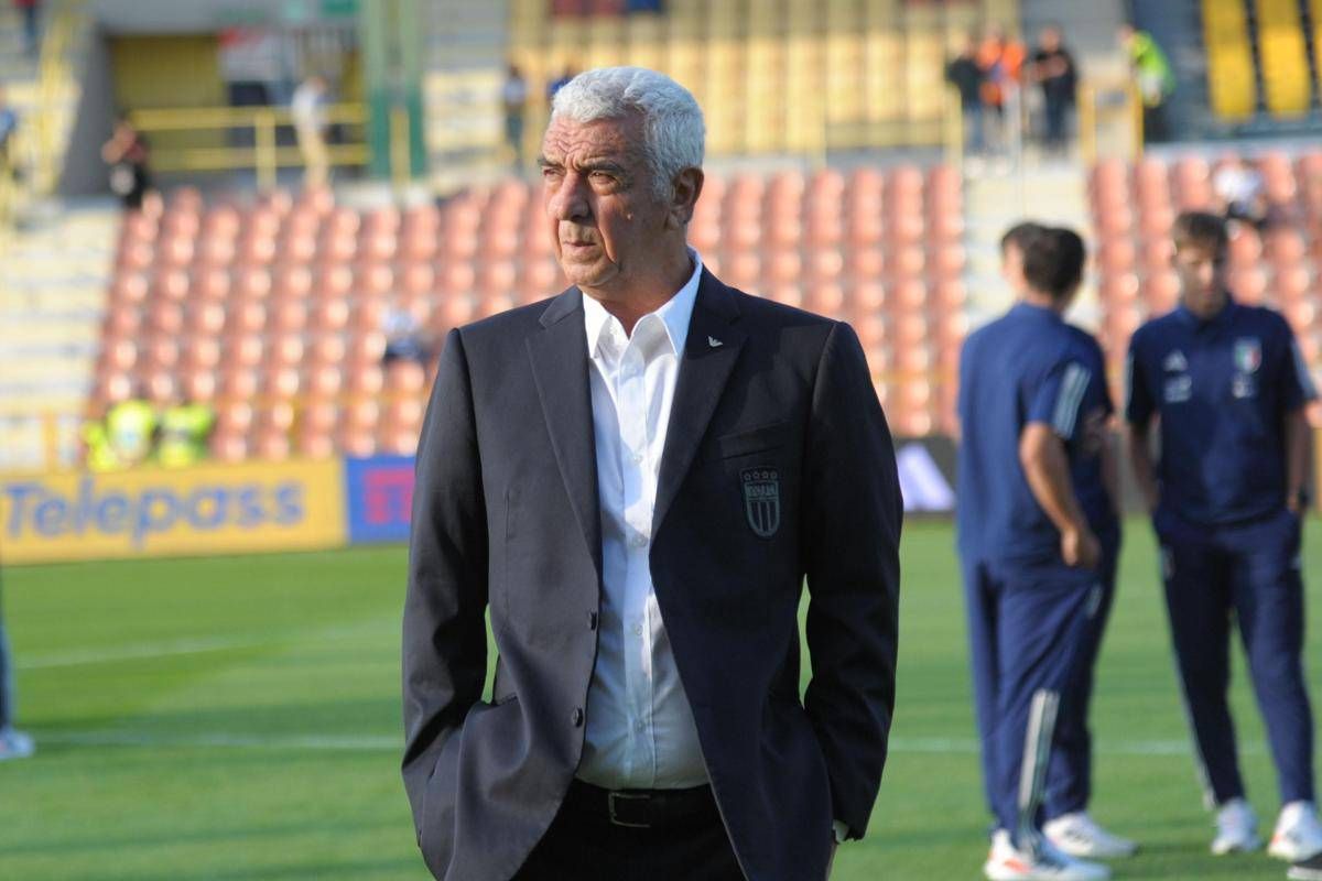 Morto a 69 anni Evaristo Beccalossi, leggenda dell'Inter - 