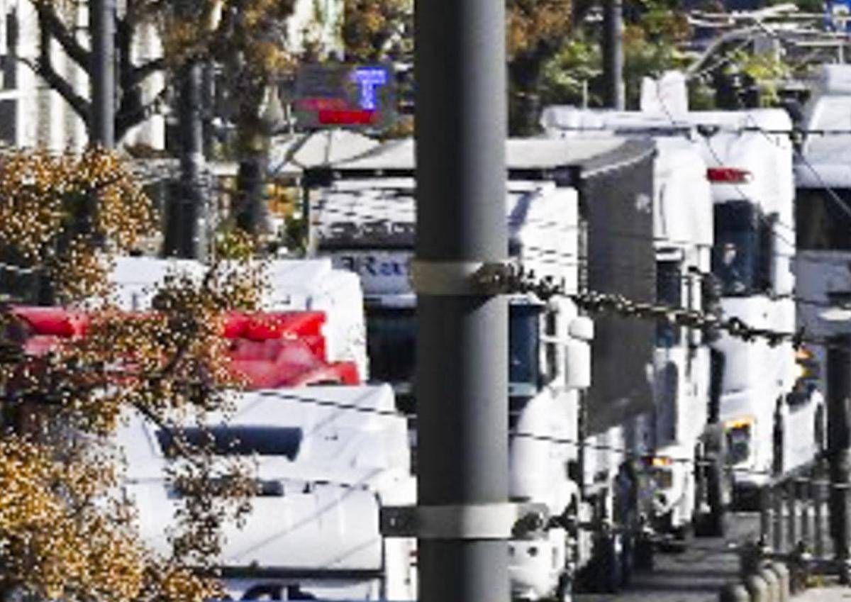 Caro carburanti, autotrasportatori sospendono fermo dopo incontro a Palazzo Chigi - 