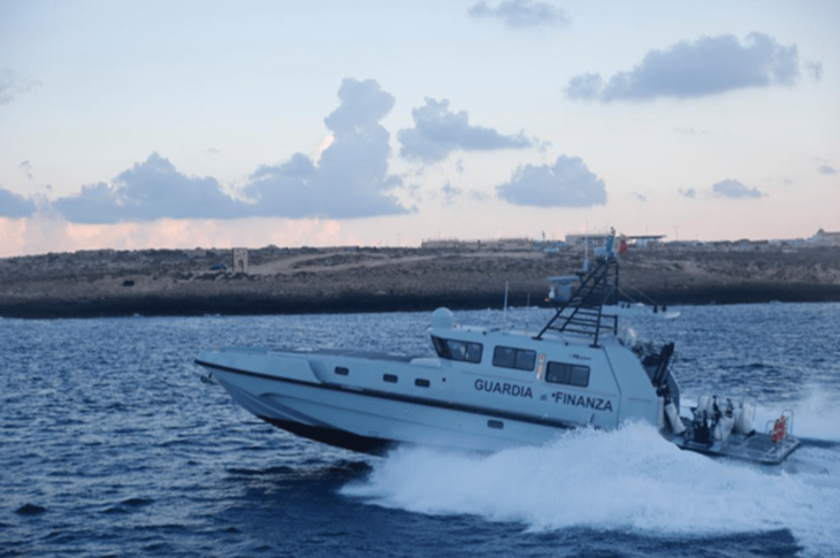 Cento yacht non dichiarati per 48 milioni, la scoperta della Gdf in Sardegna - 