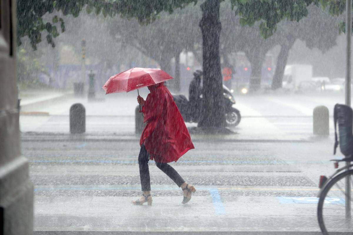 Meteo Italia, torna il maltempo con piogge e vento: ecco le regioni più colpite - 