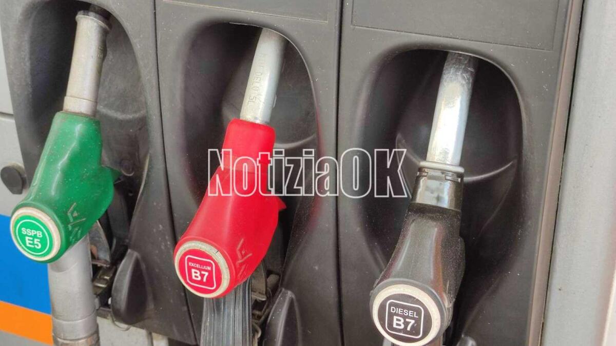Crotone, Benzina a quasi 2 euro per litro: il costo in città - Foto: Redazione 
