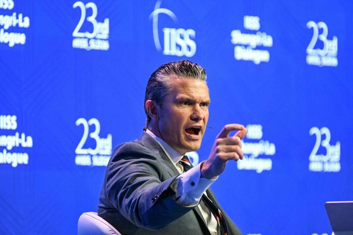 Iran, Hegseth: "Usa più che capaci di riprendere la guerra" - 