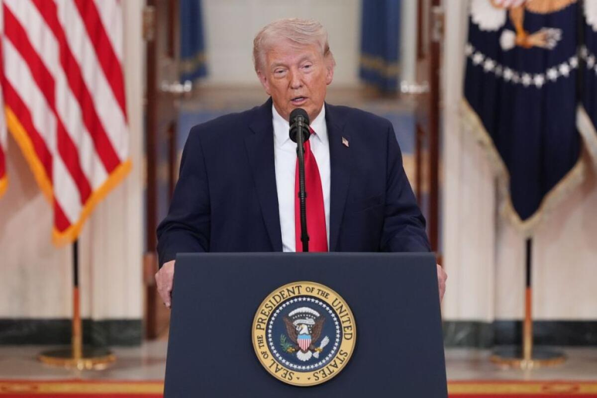 Trump “Dazi del 25% alle auto europee, Ue “Inaccettabile” - 
