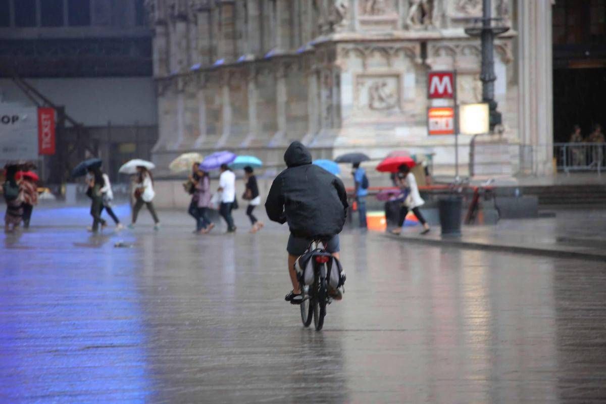 Fine del caldo africano, ma scatta l’allarme meteo: 48 ore di temporali violenti sull’Italia - 