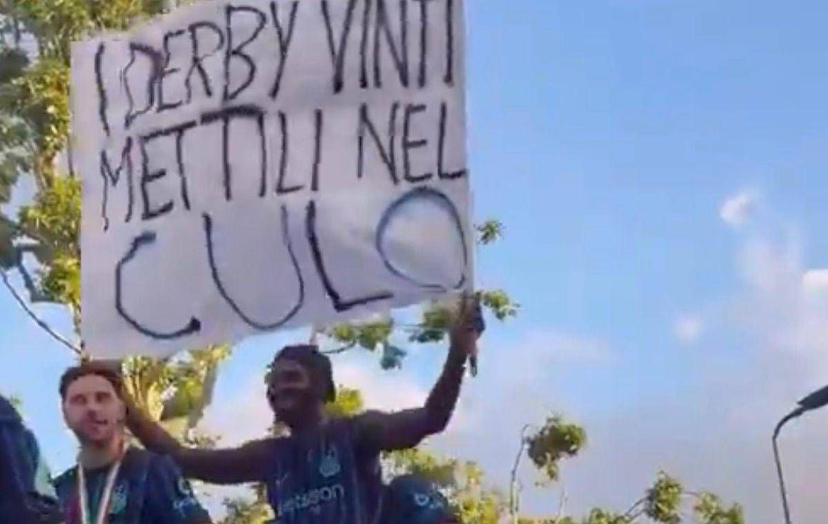 "I derby mettili nel c...": Procura Figc apre fascicolo su striscione anti-Milan di Thuram nella festa scudetto dell'Inter - 