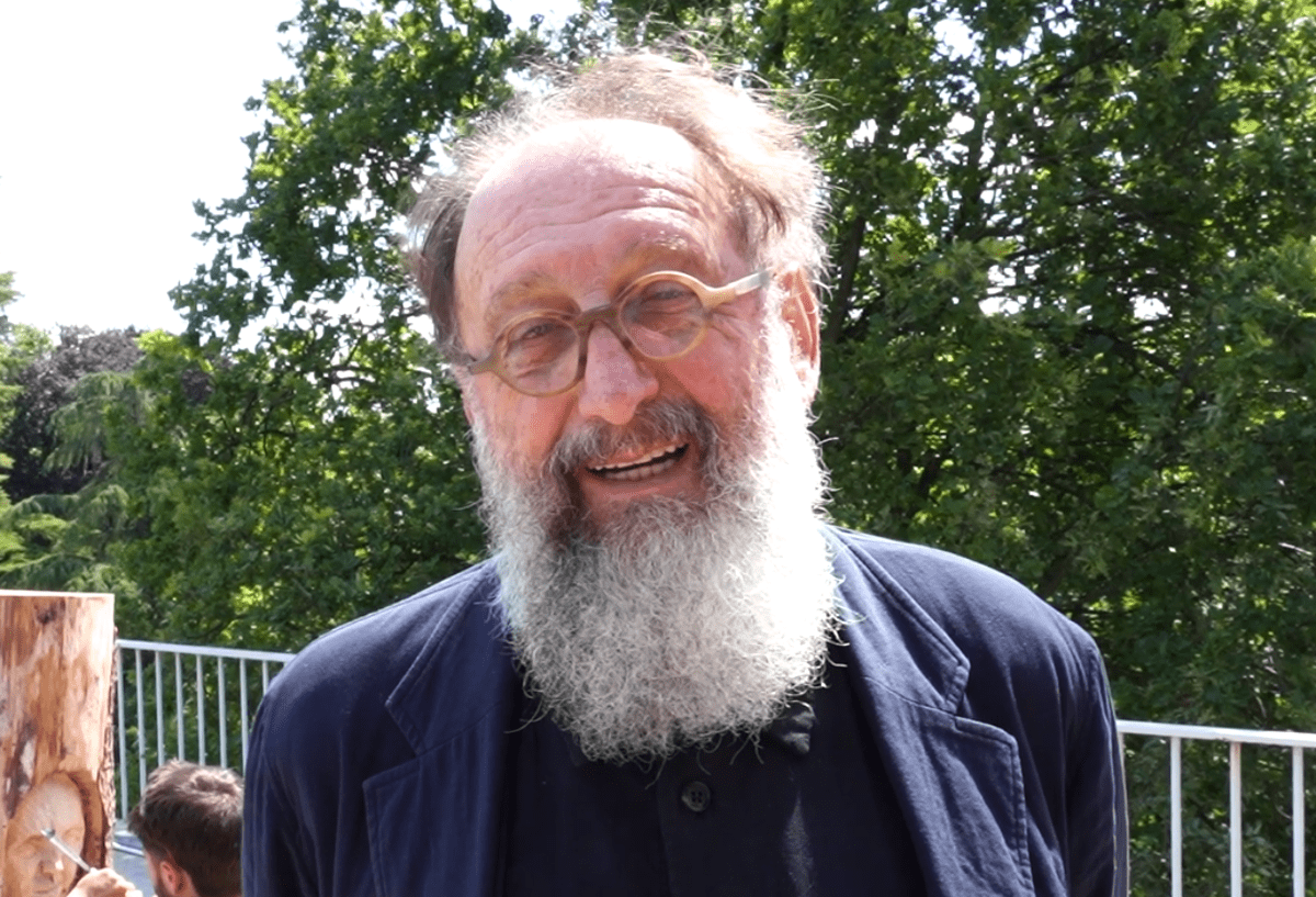 De Lucchi: "Materiale stupendo e poliedrico" - 
