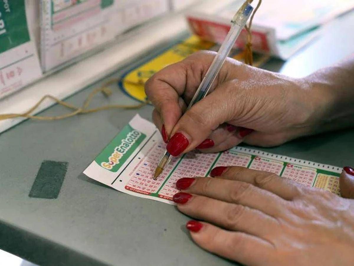 SuperEnalotto, numeri e combinazione vincente di oggi 23 maggio 2026 - 