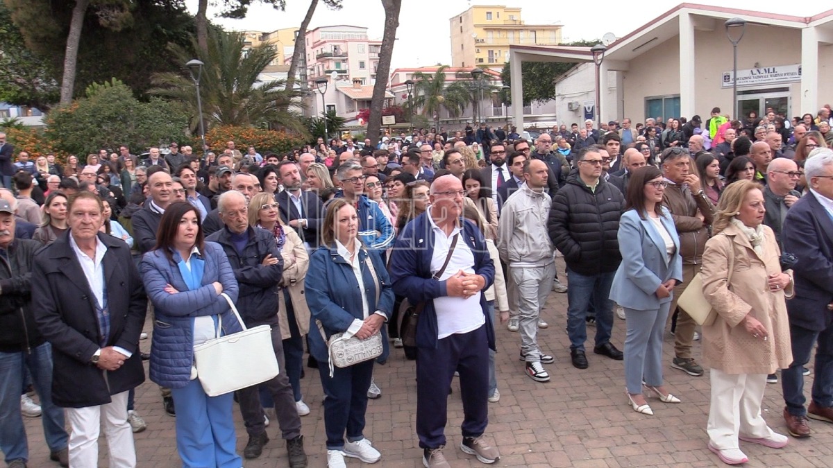 Presentazione Liste Vincenzo Voce - Piazza Marinai d'Italia - Foto Redazione 5.05.2026