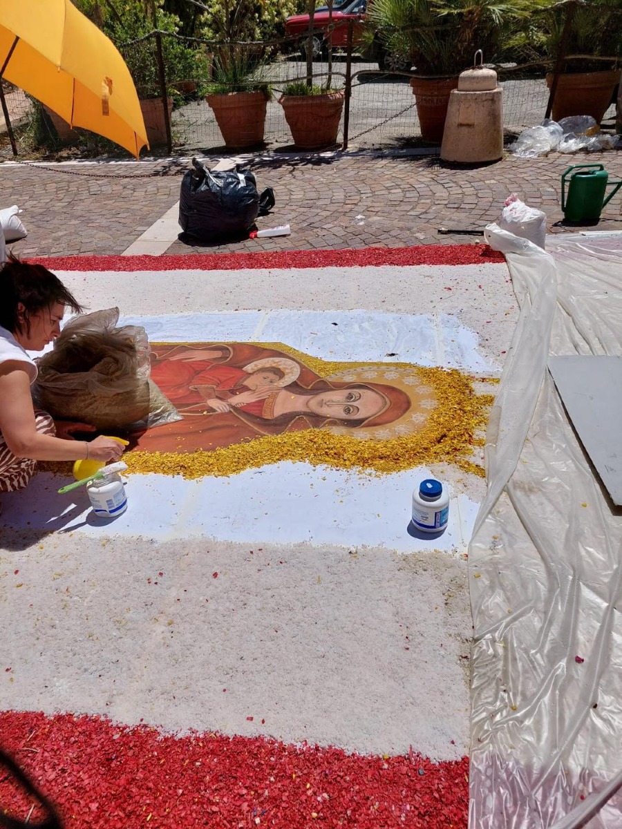 Infiorata Madonna di Capo Colonna - Foto: Uff. Stampa Liceo Arnaldo Mori 16.05.2026