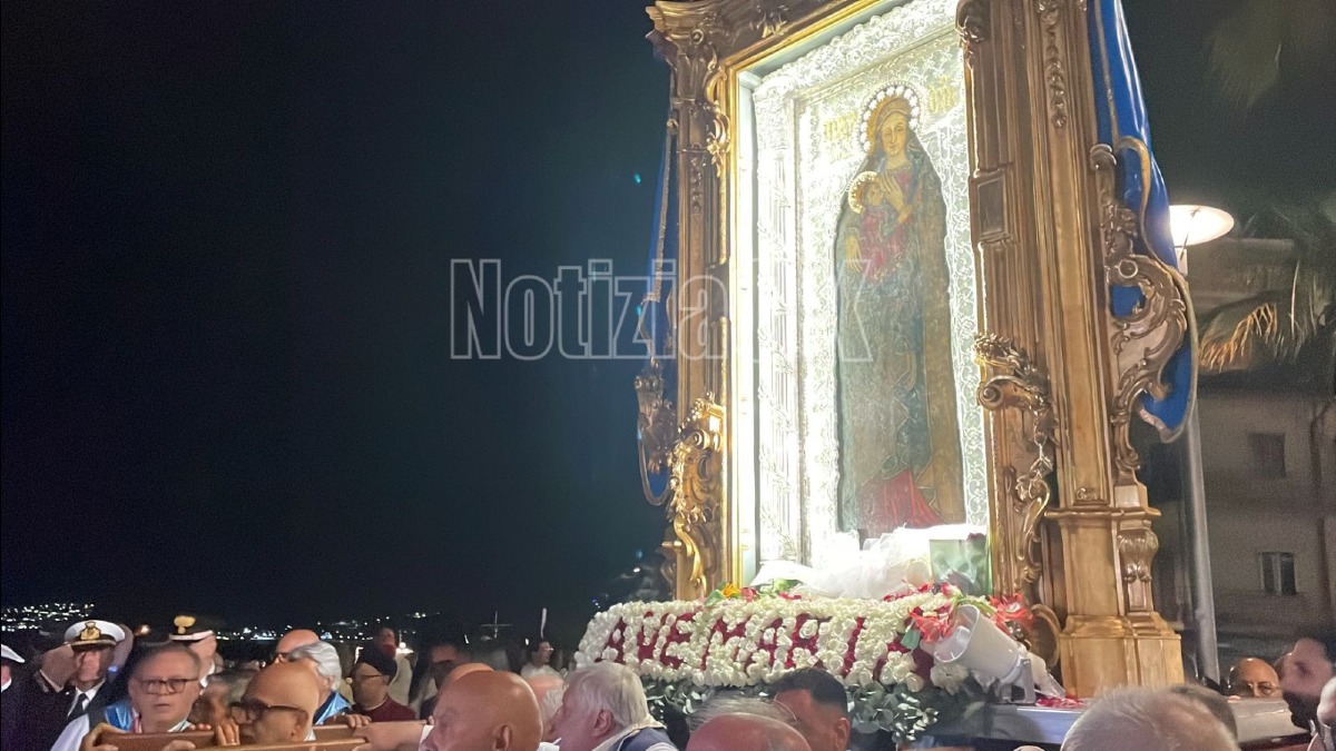 Pellegrinaggio di rientro Madonna do Capo Colonna - Settennale - Foto Redazione 18.05.2026
