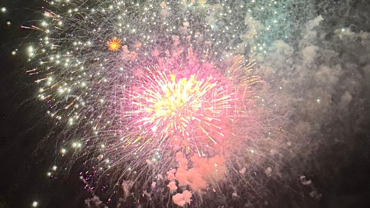 Fuochi d'artificio Madonna di Capo Colonna - Foto Redazione 17.05.2026