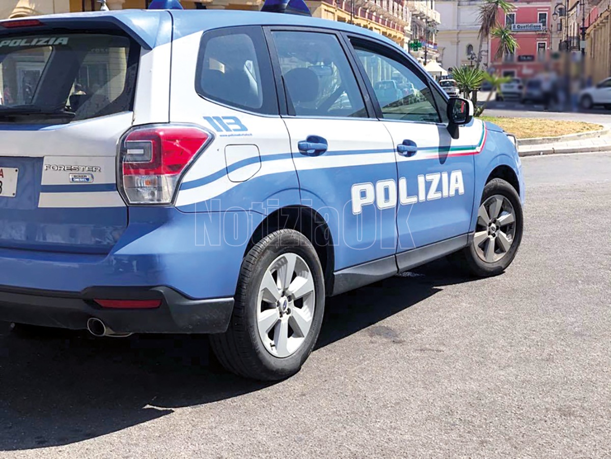 Crotone: la Polizia di Stato rimpatria un cittadino extracomunitario irregolare - Foto: Redazione