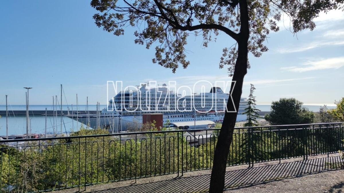 Estate a Crotone tra spiagge piene e crociere in arrivo