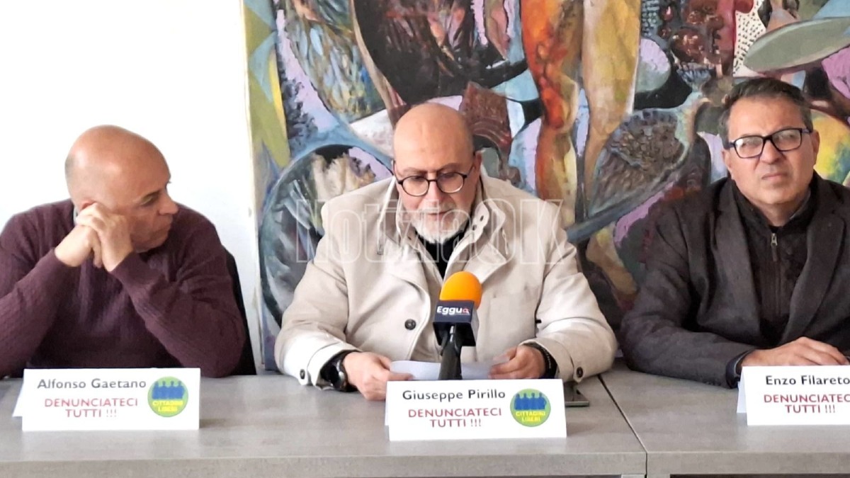 Flash mob sulla sanità, Cittadini Liberi: "Conferenza del Comune negli stessi orari, scelta che sorprende" - Foto: Redazione 