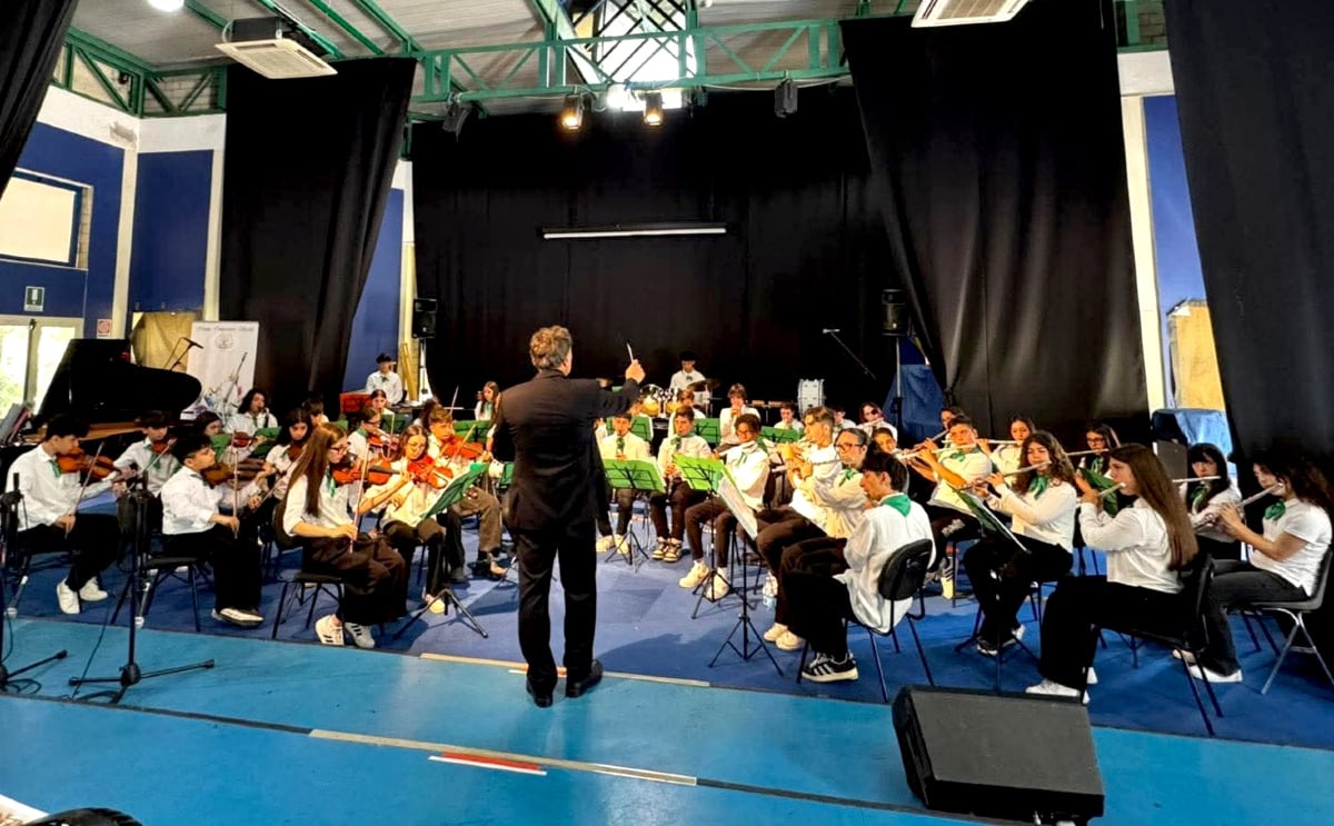 Crotone - Doppio Primo Premio Assoluto per l'Orchestra di Crotone - Foto: Orchestra dell'Istituto Comprensivo Rosmini-Giovanni XXIII 