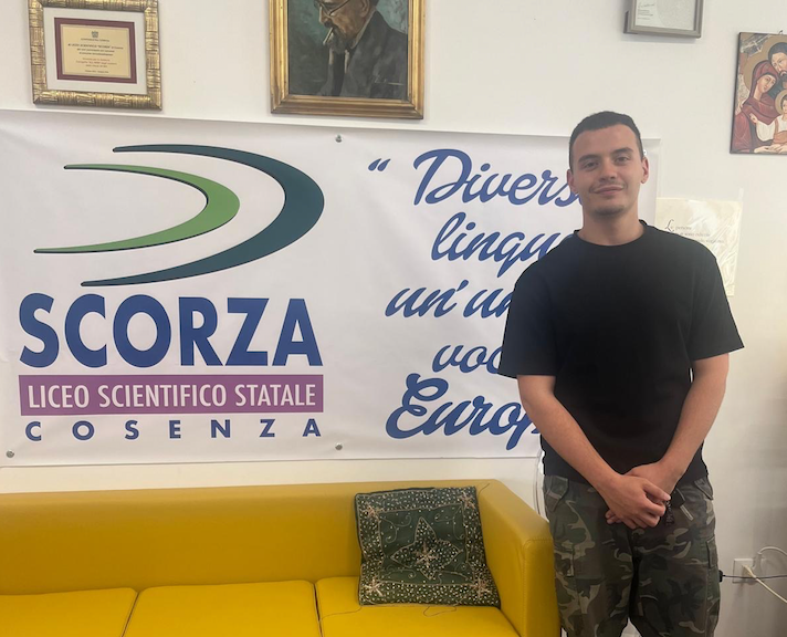 Cosenza, Liceo “Scorza": Luigi Jago Passarelli vince il Premio David Giovani Calabria e vola a Venezia