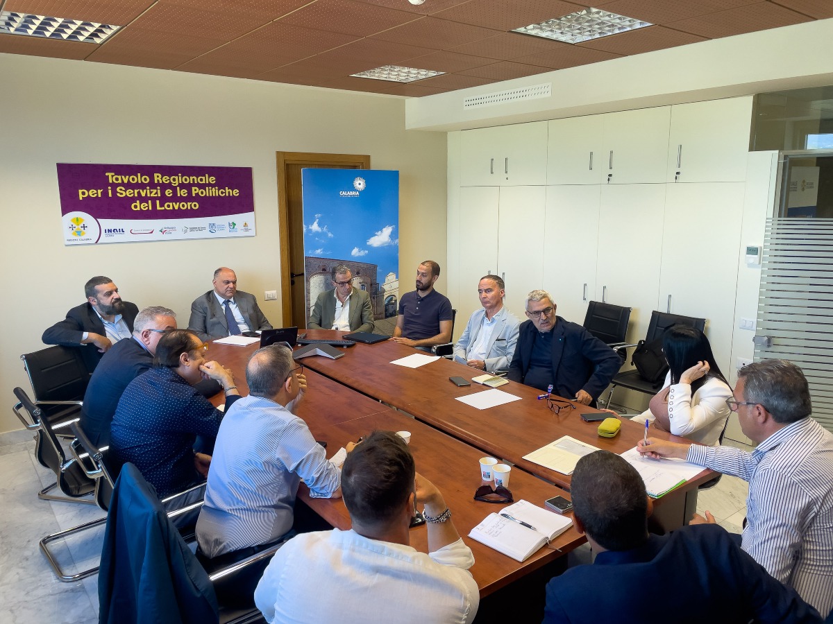 Lavoro in Calabria, sindacati a confronto con la Regione sui TIS esclusi dalle stabilizzazioni - Foto: Uff. Stampa Uil Calabria
