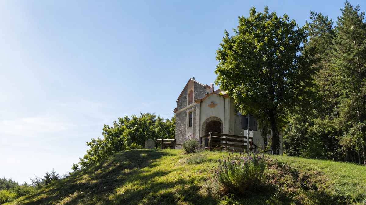 Conflenti ricorda la prima apparizione della Madonna della Quercia - Foto Locandina 