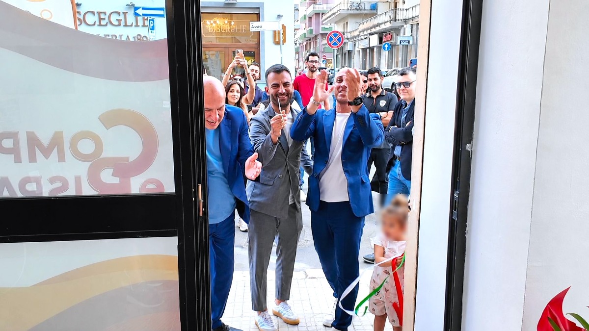 (VIDEO) Servizi e consulenza per famiglie: apre ComparaeRisparmi.it a Crotone - Foto: Redazione 