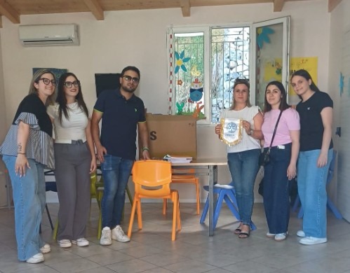 Petilia Policastro, materiale didattico in dono alla Casetta del Sorriso grazie a Rotaract e Interact Club - Foto: Uff. Stampa Comune di Petilia Policastro