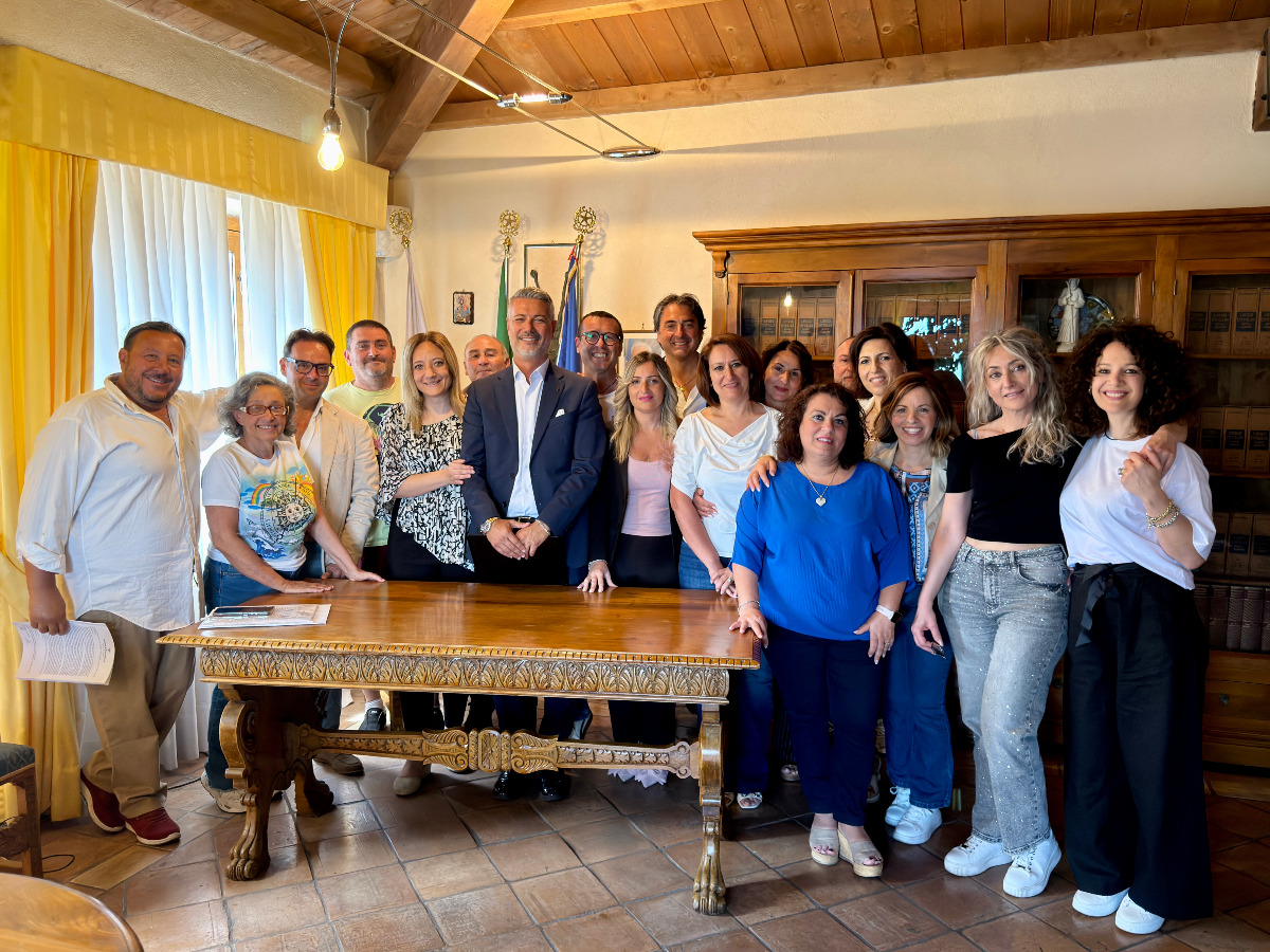 Castrolibero - Stabilizzati 16 lavoratori dei Tirocini di inclusione - Foto: Ufficio stampa Comune di Castrolibero