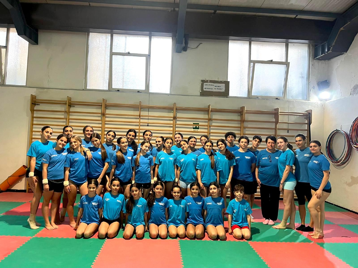 Crotone - Per l'Asd Magna Grecia prima il saggio e poi i Campionati Nazionali - Foto: Asd Magna Grecia