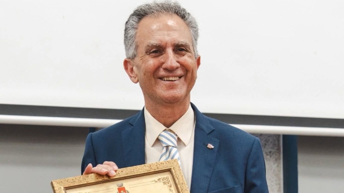 Diamante conferisce la cittadinanza onoraria al prof. Nicola Leone -  Foto Uff. Stampa Comune di Paola 