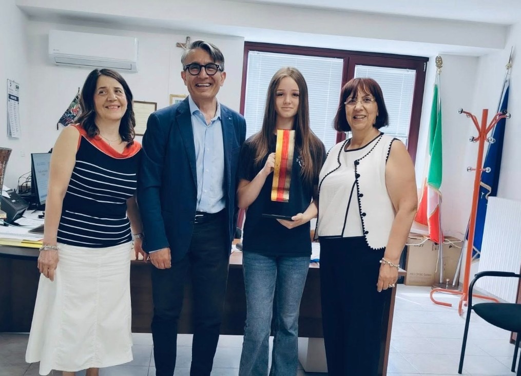 Casali del Manco, Raffaela Rotari premiata con la Borsa di Studio “Carmen De Benedittis” - Foto: Uff. Stampa Comune di Casali del Manco