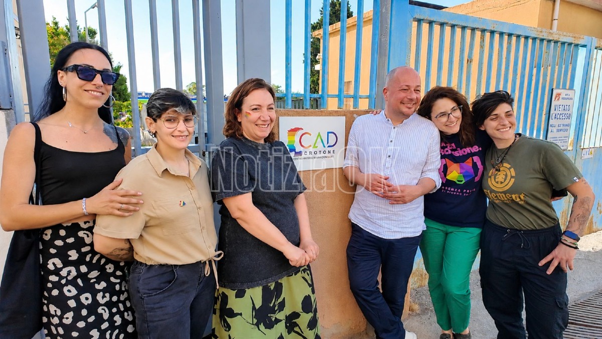 (VIDEO) Dal supporto legale a quello psicologico: apre il CAD LGBT+ di Crotone