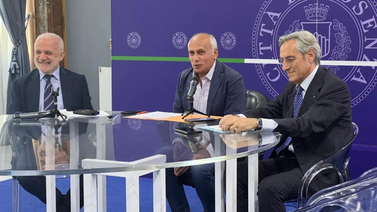 Cosenza Vive, il commercio al centro della nuova strategia di sviluppo urbano - Foto Uff. Stampa Comune di Cosenza 