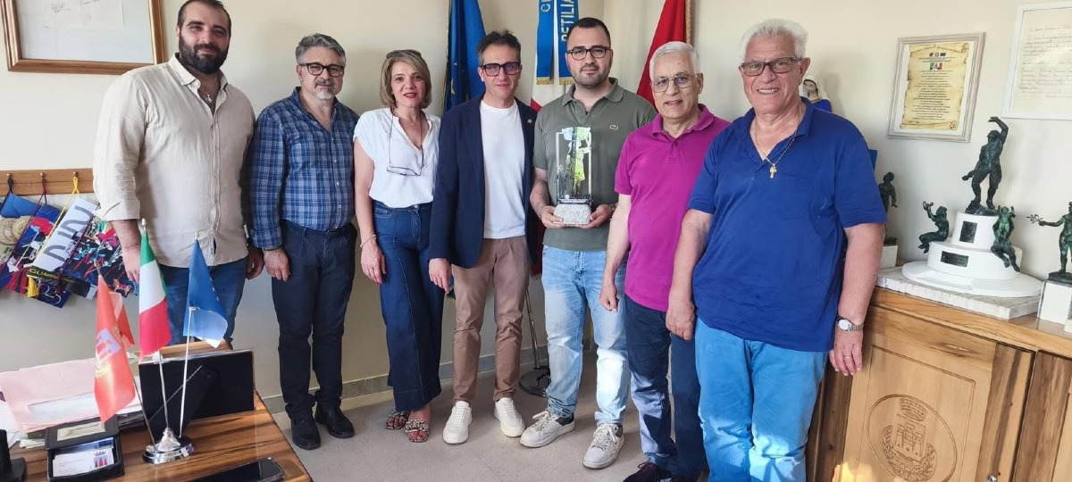 Petilia Policastro, una statua per ricordare le lavandaie - Foto: Uff. Stampa Comune di Casali di Petilia Policastro