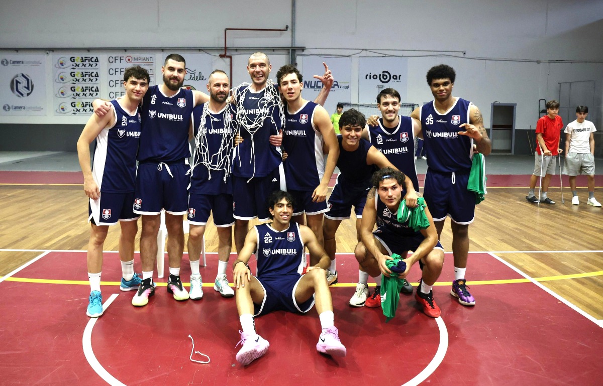 La Pirossigeno Cosenza basket conquista la Serie C - Foto Uff. Stampa Pirossigeno Cosenza Basket