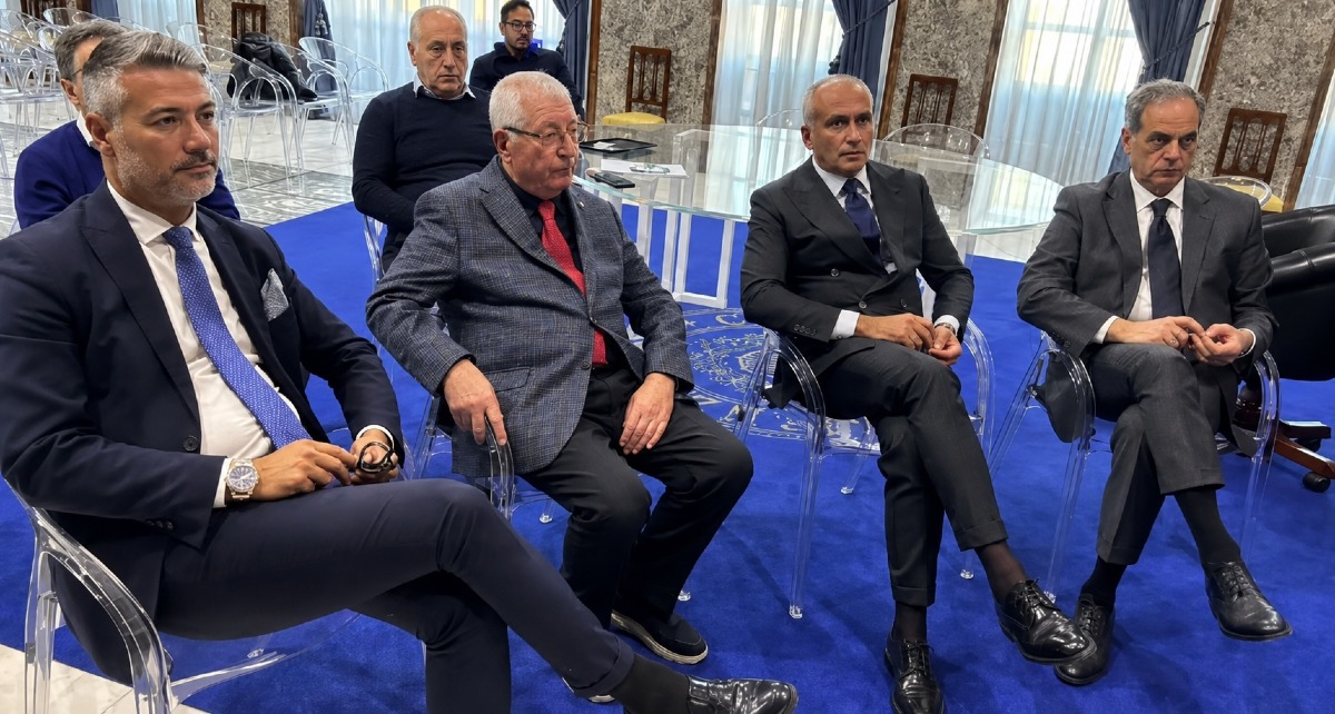 Cosenza, via libera al BRT: dalla Regione 8 milioni per il trasporto rapido - Foto Uff. Stampa Comune di Cosenza
