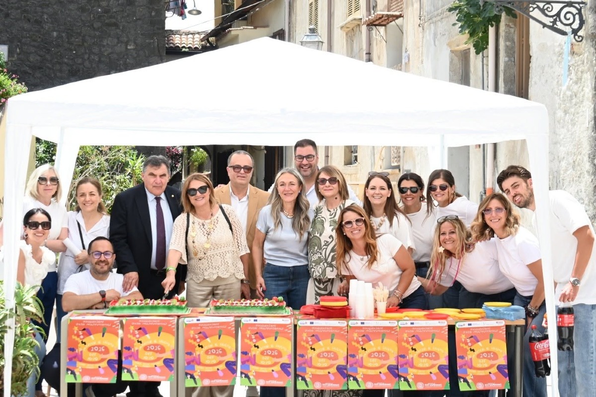 Paola, inaugurato a Largo Sette Canali un nuovo spazio multifunzionale per i giovani - Foto Uff. Stampa Comune di Paola 