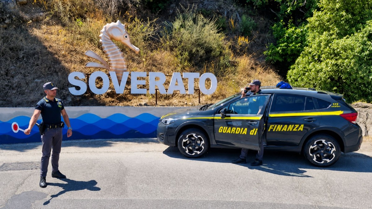 Soverato, scoperti 97 evasori Imu: recuperati circa 350 mila euro - Foto: Uff. Stampa Guardia di finanza 