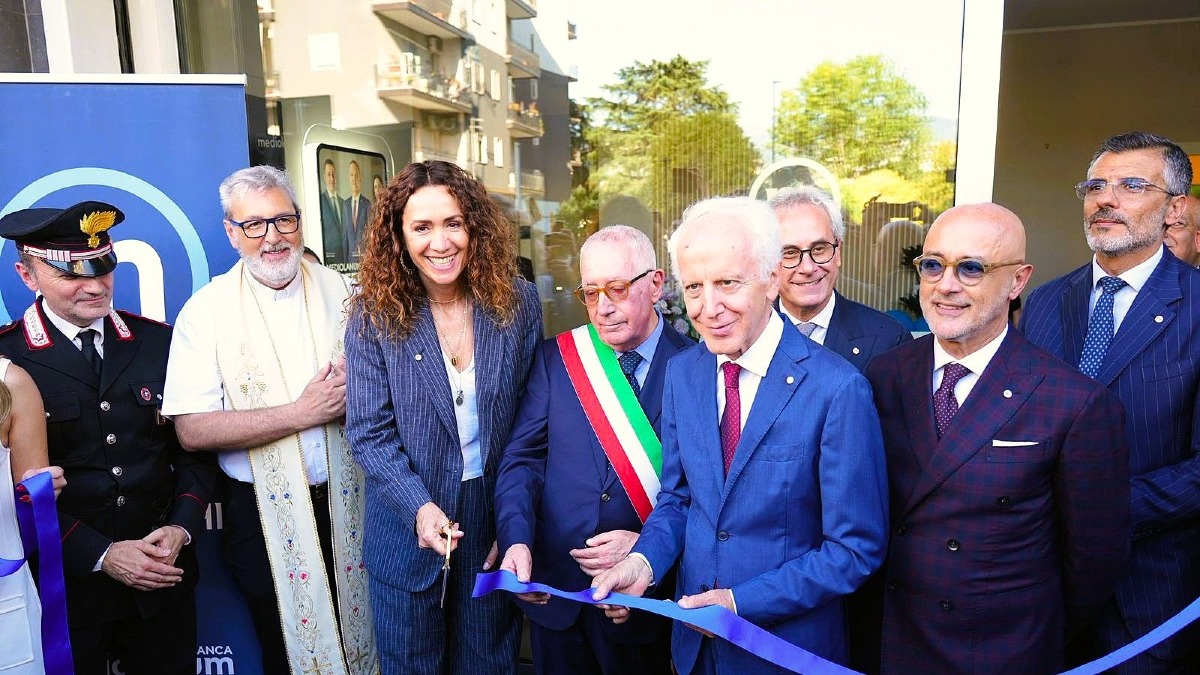 Banca Mediolanum inaugura a Rende il nuovo ufficio dei consulenti finanziari -  Foto Uff. Stampa Axelcomm relations 