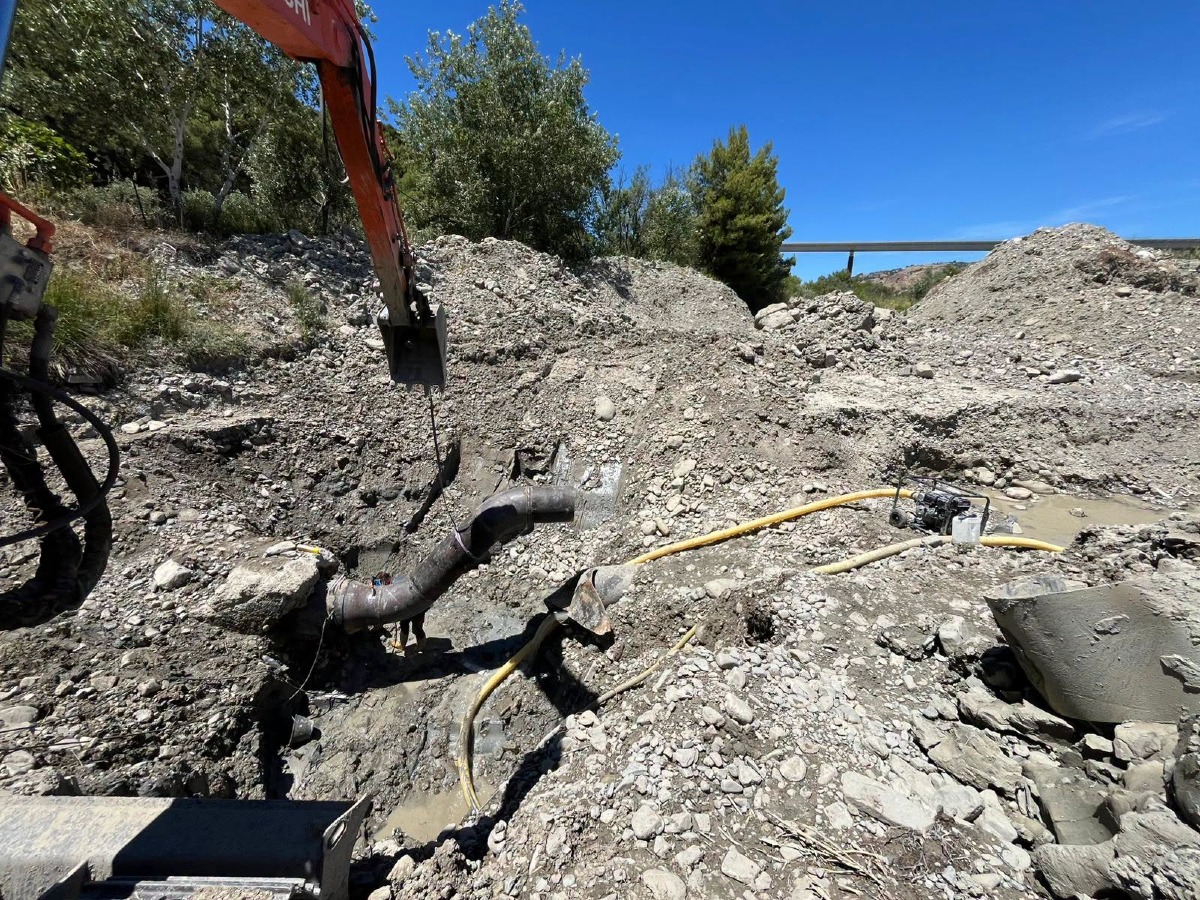 Trebisacce, ultimati i lavori di attraversamento del Torrente Straface - Foto: Uff. Stampa Consorzio di Bonifica della Calabria