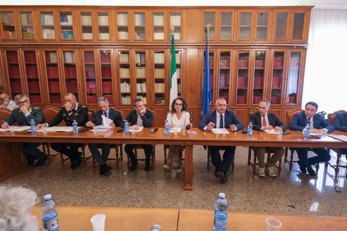 Lamezia - Scordovillo, accelerazione sul superamento del campo Rom: vertice in Prefettura