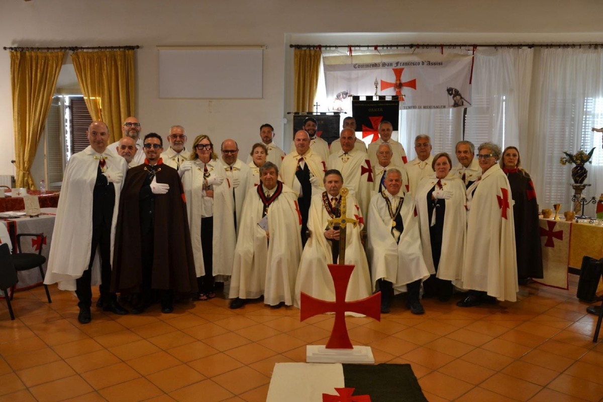 Cirò Marina - Enzo Valente premiato ad Assisi dal Gran Priorato d’Italia - Foto: Enzo Valente