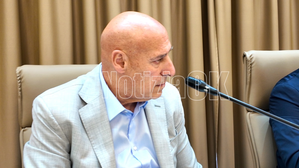 Crotone - Avviso di garanzia al sindaco Voce: «Ho chiarito tutto»  - Foto: Redazione