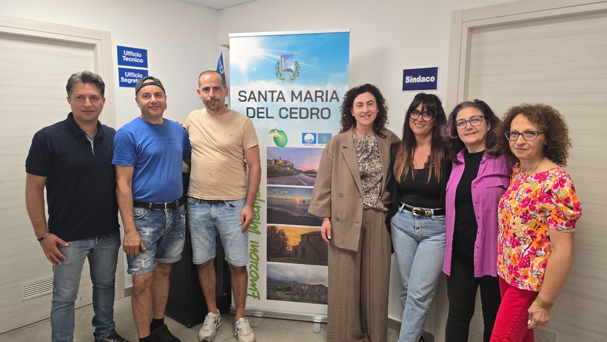 Santa Maria del Cedro stabilizza sette TIS: completato il percorso di assunzione - Foto Uff. Stampa Santa Maria del Cedro 