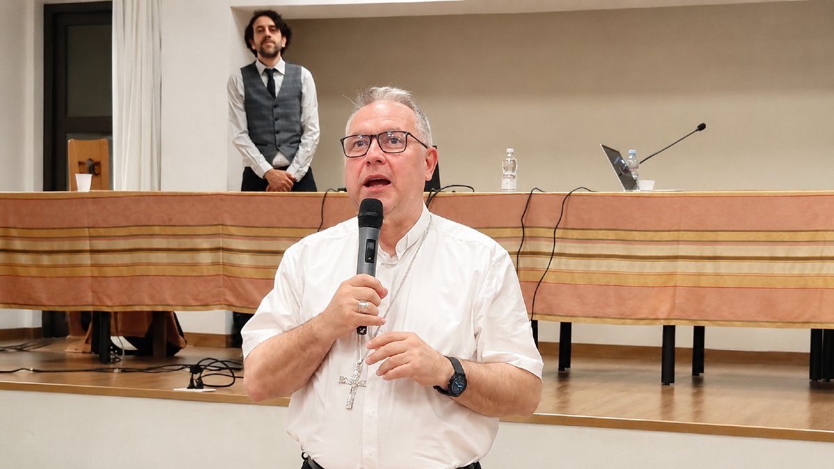 Crotone - Abitare il digitale con intelligenza: la Diocesi forma i comunicatori del futuro - Foto Stampa Diocesi di Crotone 