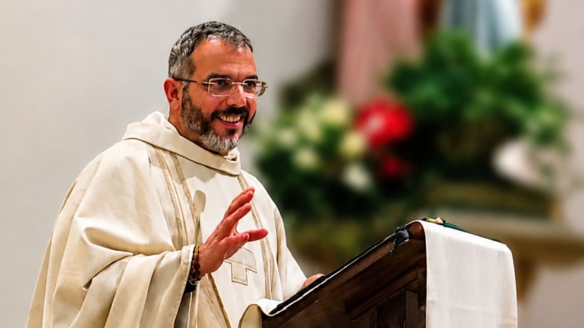 Casali del Manco celebra i sette anni di sacerdozio di Padre Domenico - Padre Domenico Foto Uff. Stampa Comune Casali del Manco 