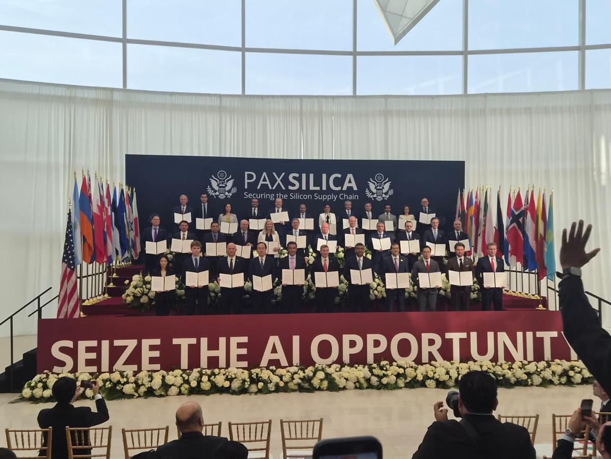Pax Silica riavvicina Italia a Casa Bianca, verso firma intesa su Ia e semiconduttori nelle prossime settimane - 