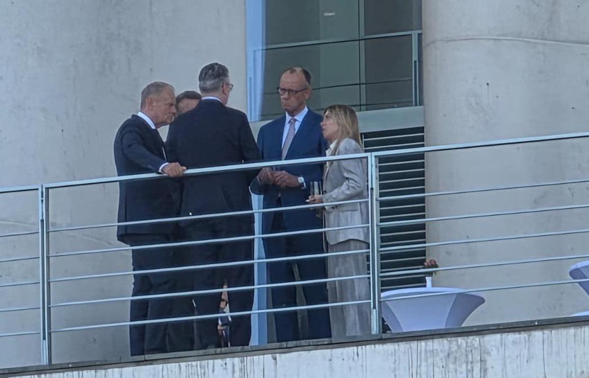 Nato, Meloni a Berlino per il vertice E5: summit con Merz, Starmer, Macron e Tusk - 