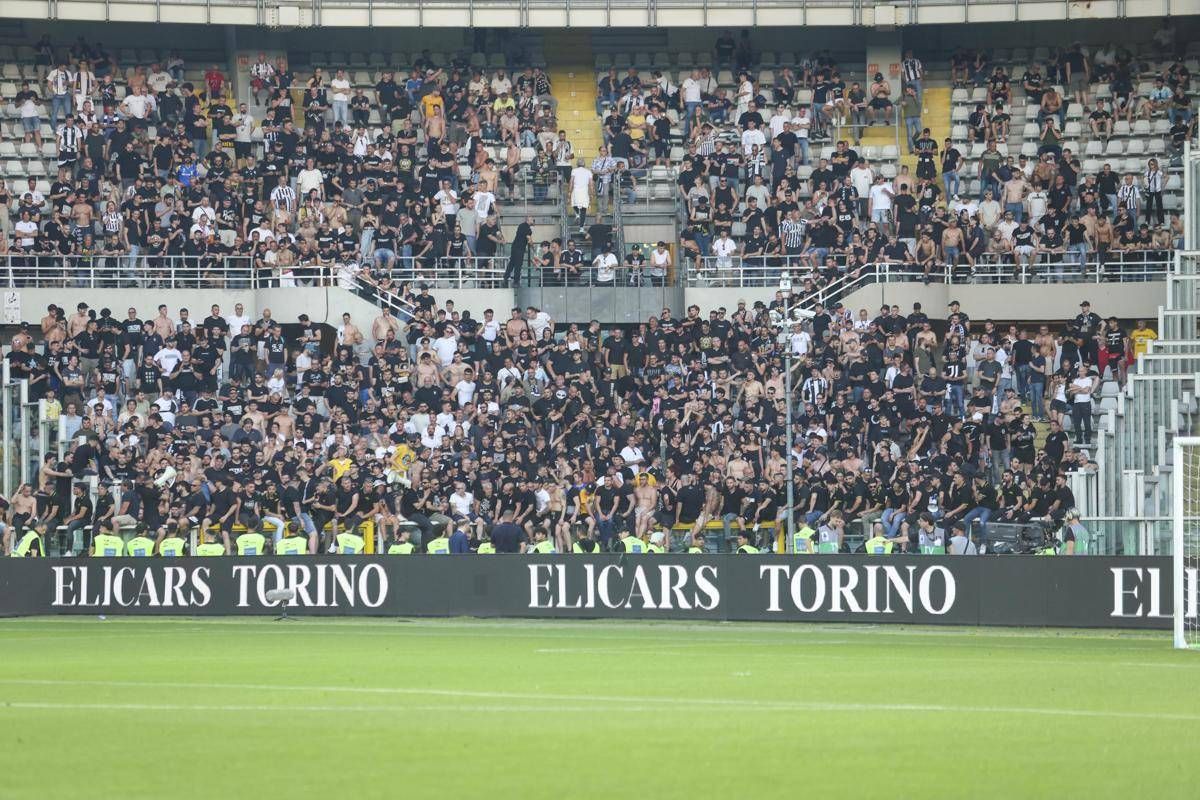 Juventus-Torino, vietate le trasferte fino al 3 novembre: la decisione del Viminale - 