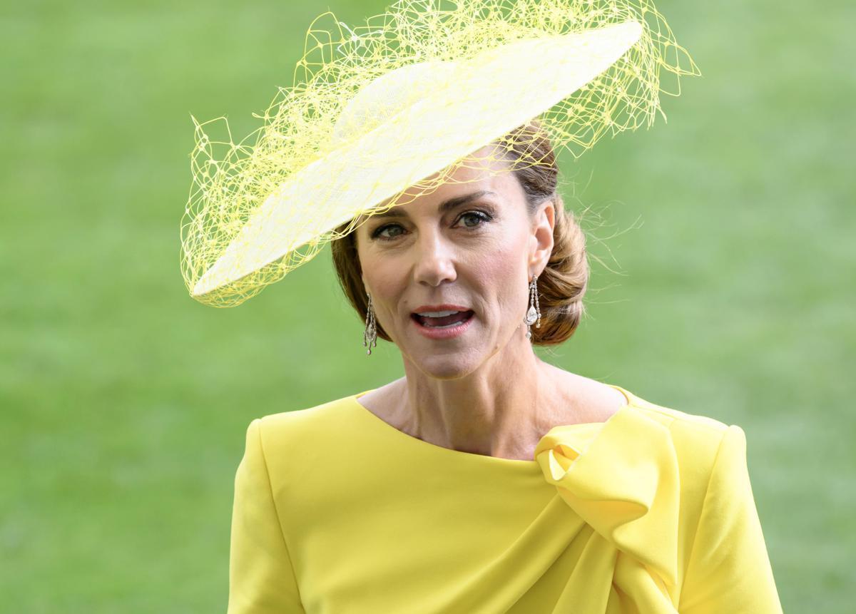 Kate Middleton scala le vette britanniche più alte, l'impresa per la lotta contro il cancro - 