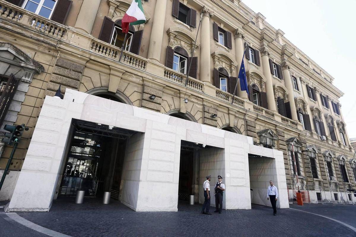 Statali, Bozzanca (Fp Cgil): "Domani verso rinnovo in tempi record per 190mila dipendenti, + 160 euro in busta paga" - 