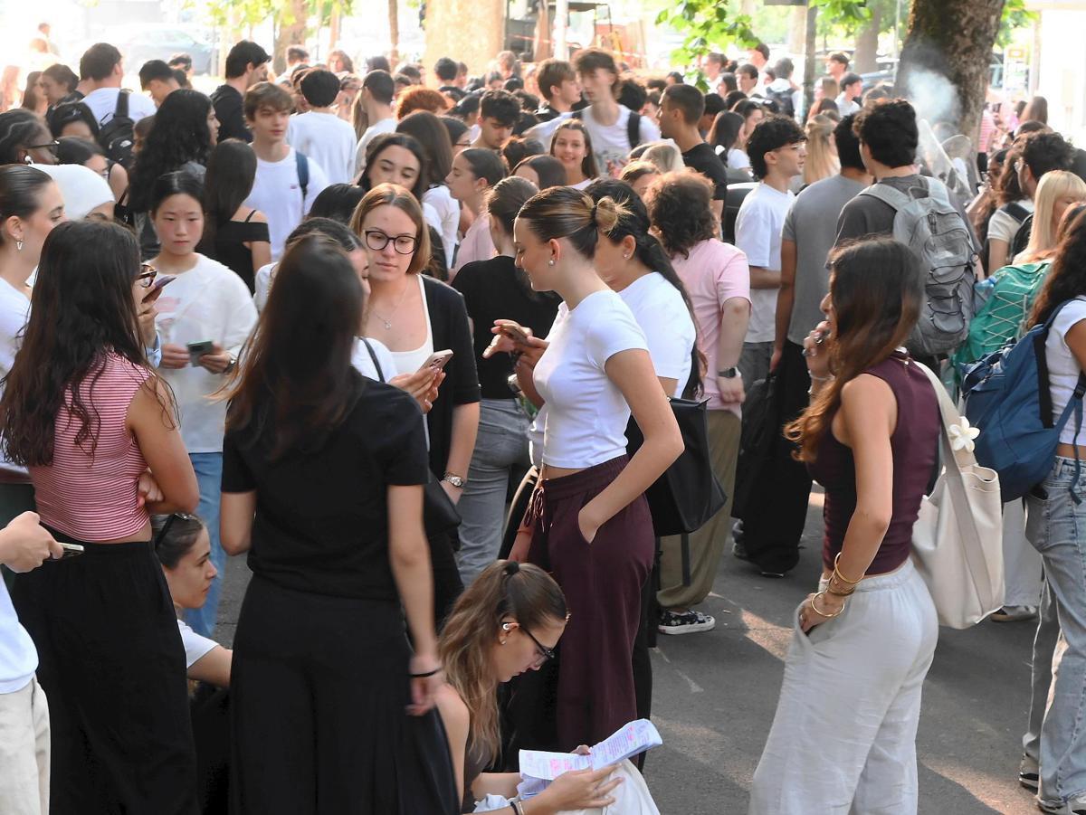 Maturità 2026, l'esperto: "Studiare tutta la notte non aiuta, dormire sì" - 